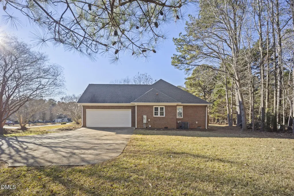 912 Broadhaven Drive Raleigh NC 27603