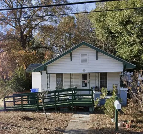 1086 Center Street Fayetteville NC 28306