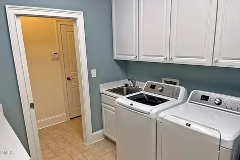 208 Meadow Run Drive Chapel Hill NC 27517