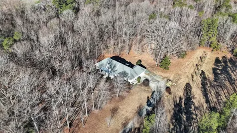 208 Meadow Run Drive Chapel Hill NC 27517