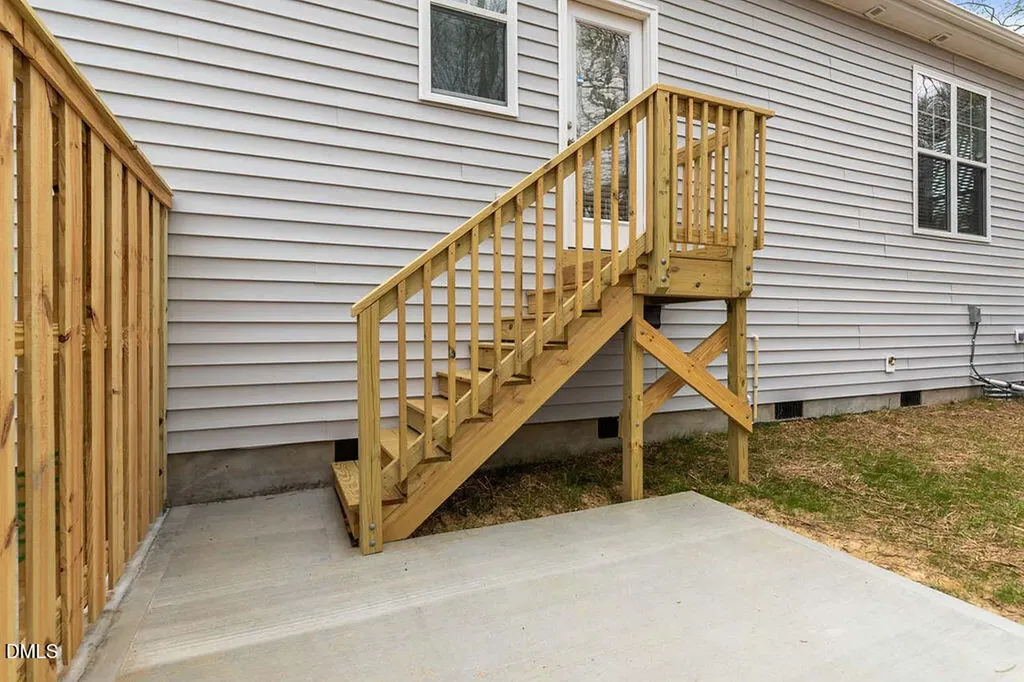 2305 Hill Street Raleigh NC 27604