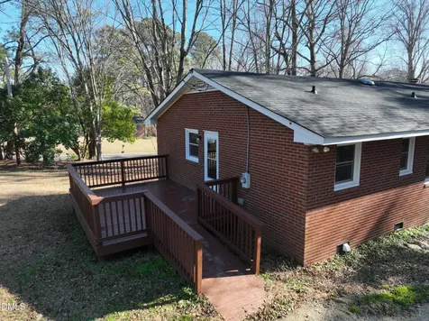 1412 Chamblee Road Zebulon NC 27597