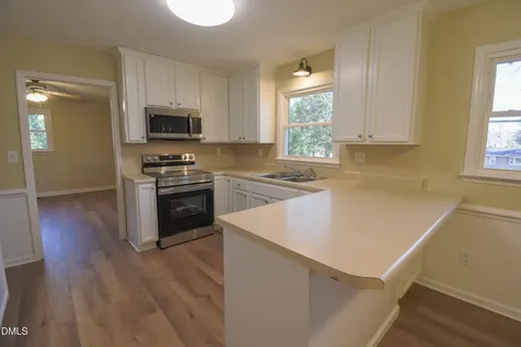 1412 Chamblee Road Zebulon NC 27597