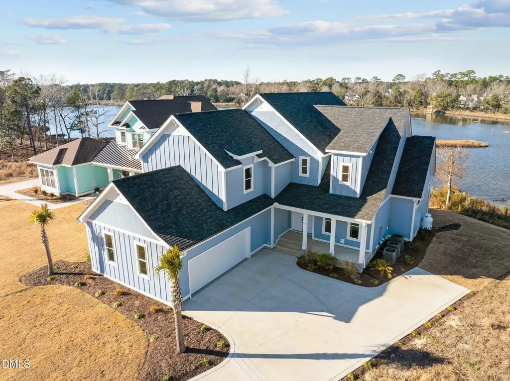 13 E Cannon Cove Hampstead NC 28443