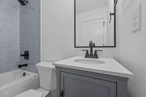 13 E Cannon Cove Hampstead NC 28443