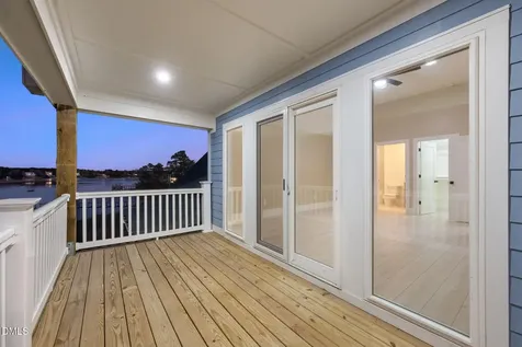 13 E Cannon Cove Hampstead NC 28443