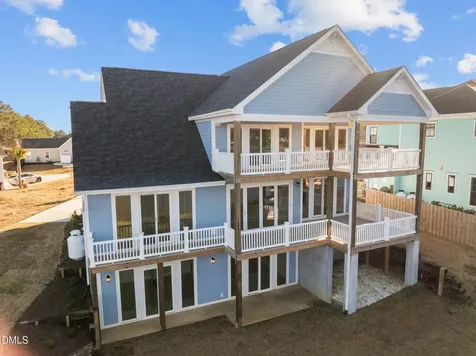 13 E Cannon Cove Hampstead NC 28443