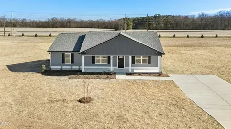 102 Dees Meadow Lane Fremont NC 27830