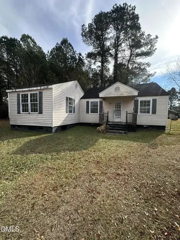 4539 Kay Circle Grifton NC 28530