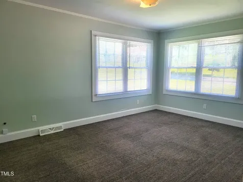 411 W Raleigh Street Siler City NC 27344