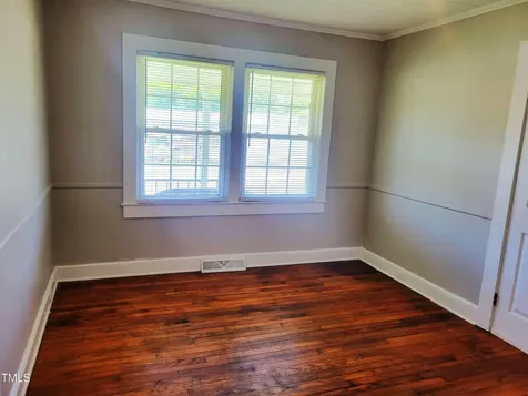 411 W Raleigh Street Siler City NC 27344