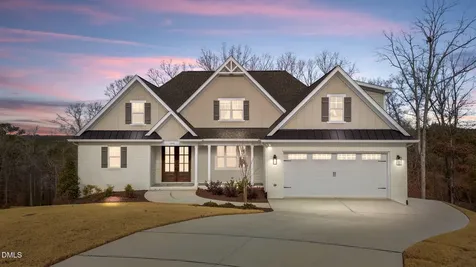 100 Sire Court Holly Springs NC 27540