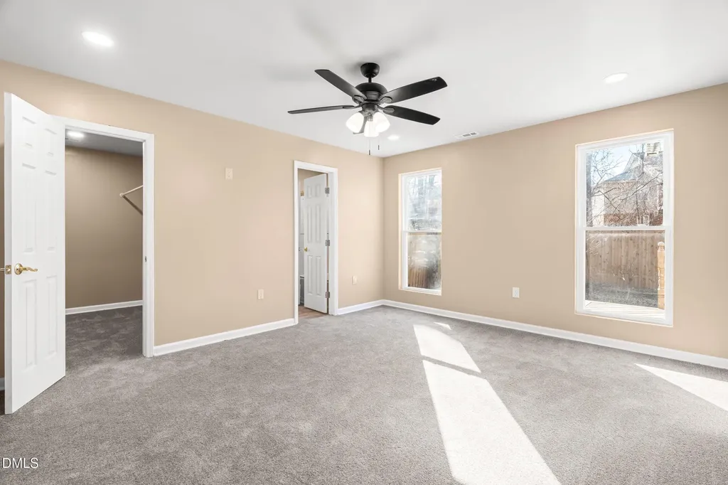820 E Cardinal Drive Fuquay Varina NC 27526