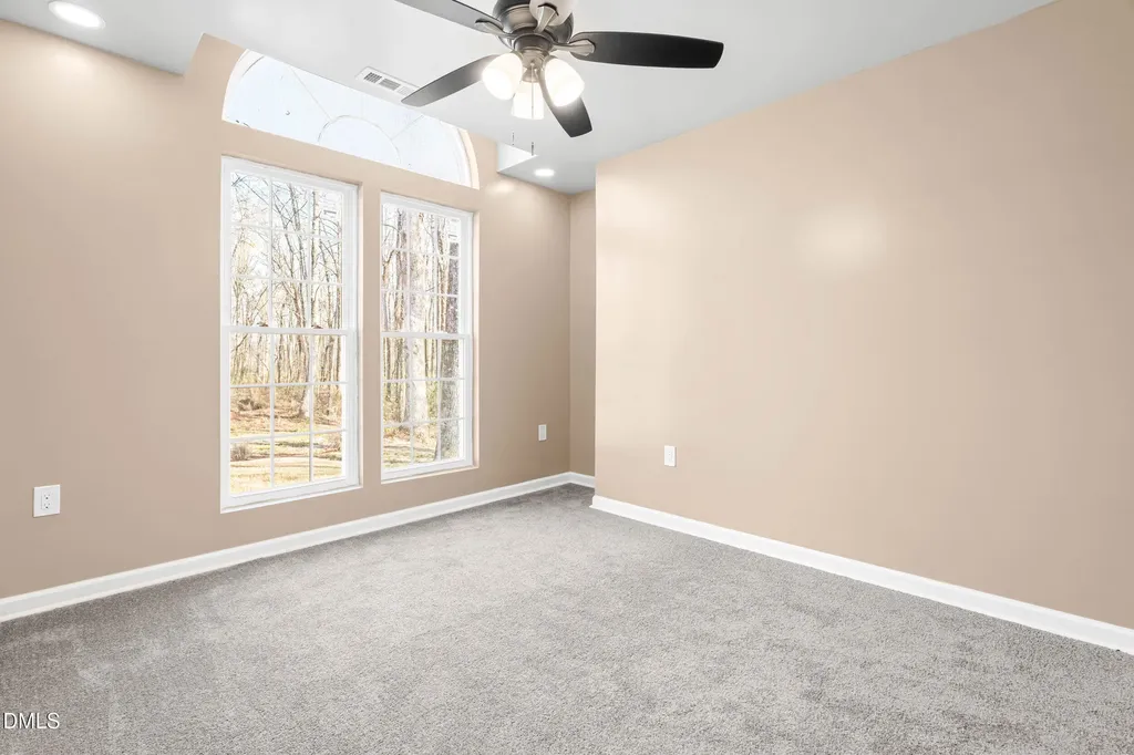 820 E Cardinal Drive Fuquay Varina NC 27526