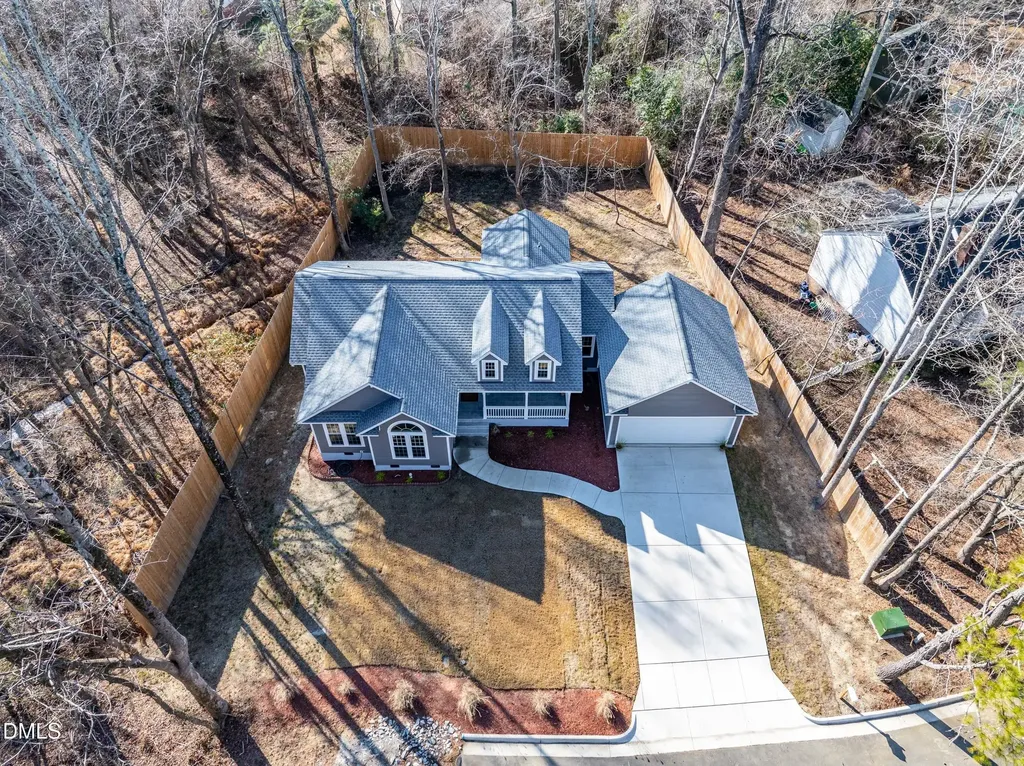 820 E Cardinal Drive Fuquay Varina NC 27526