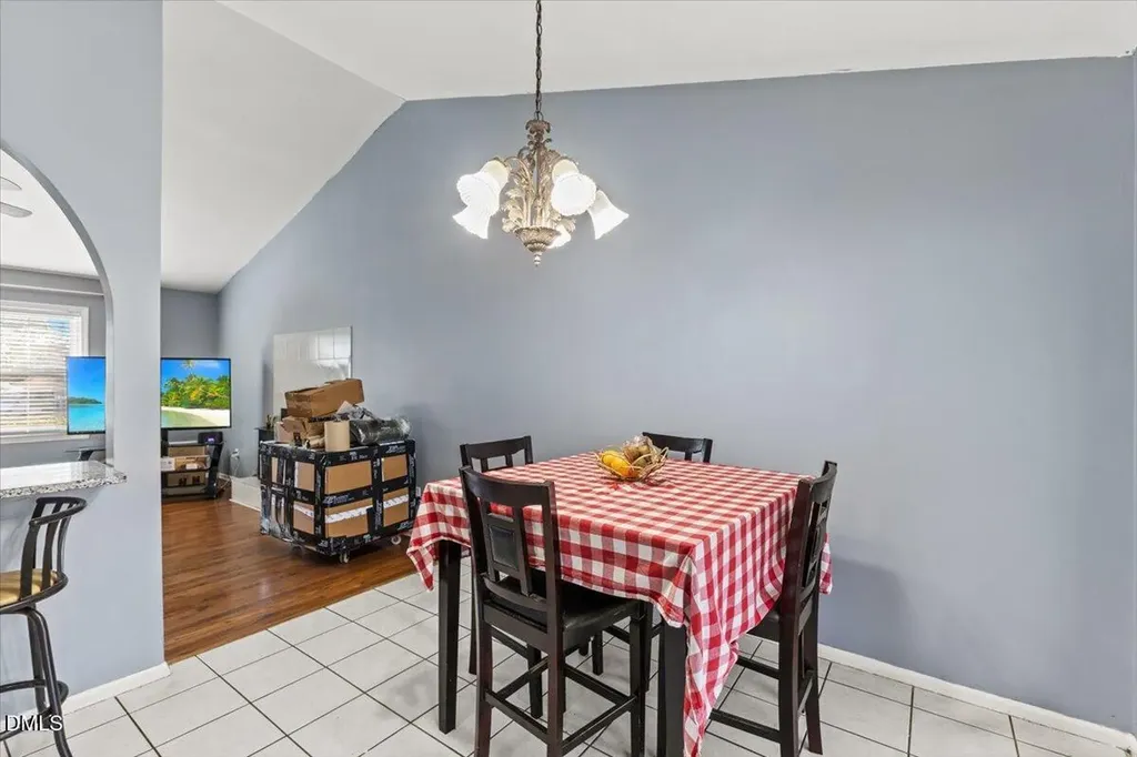 3612 Satellite Court Raleigh NC 27604