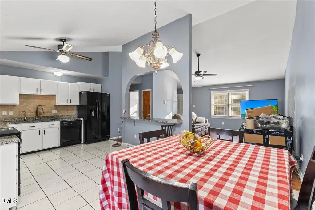 3612 Satellite Court Raleigh NC 27604