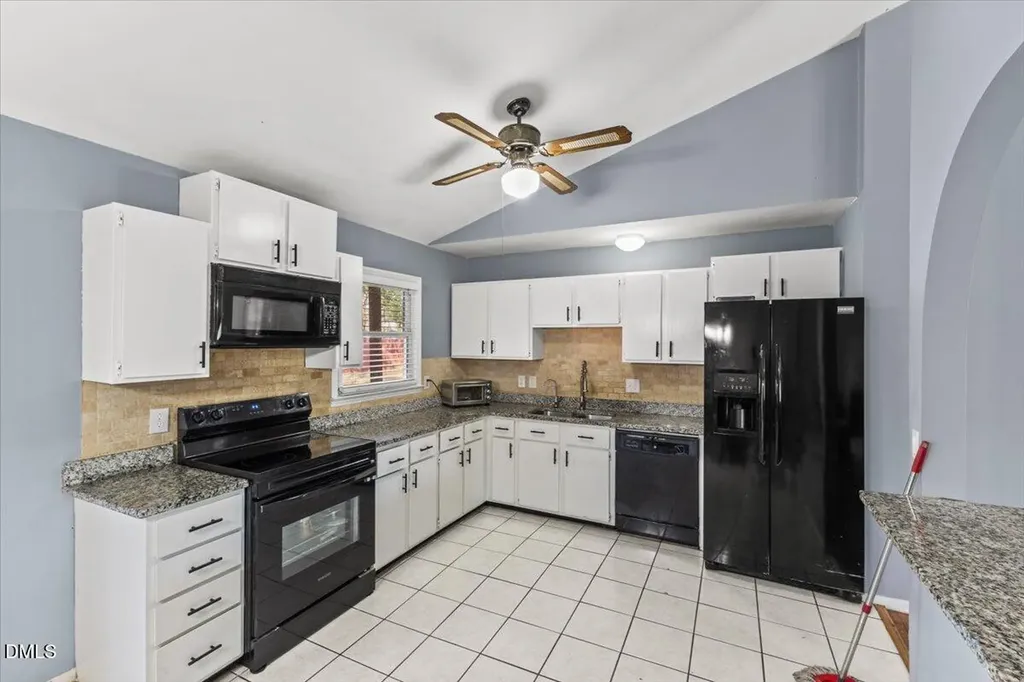 3612 Satellite Court Raleigh NC 27604