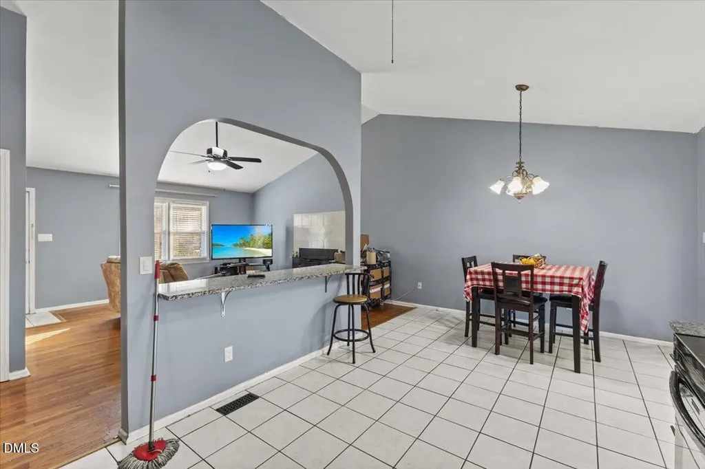 3612 Satellite Court Raleigh NC 27604