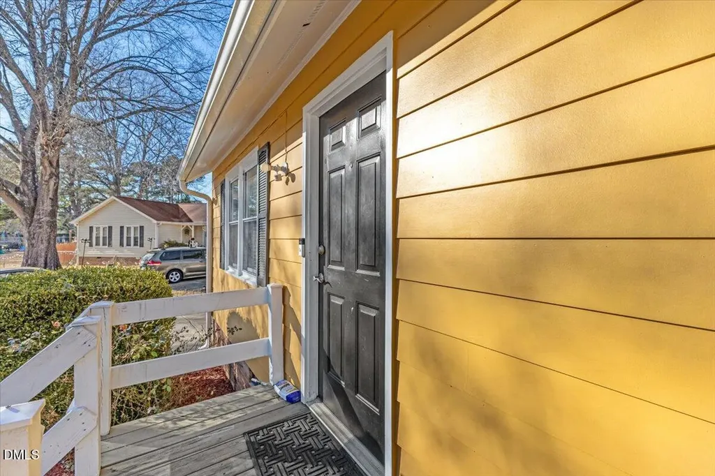 3612 Satellite Court Raleigh NC 27604