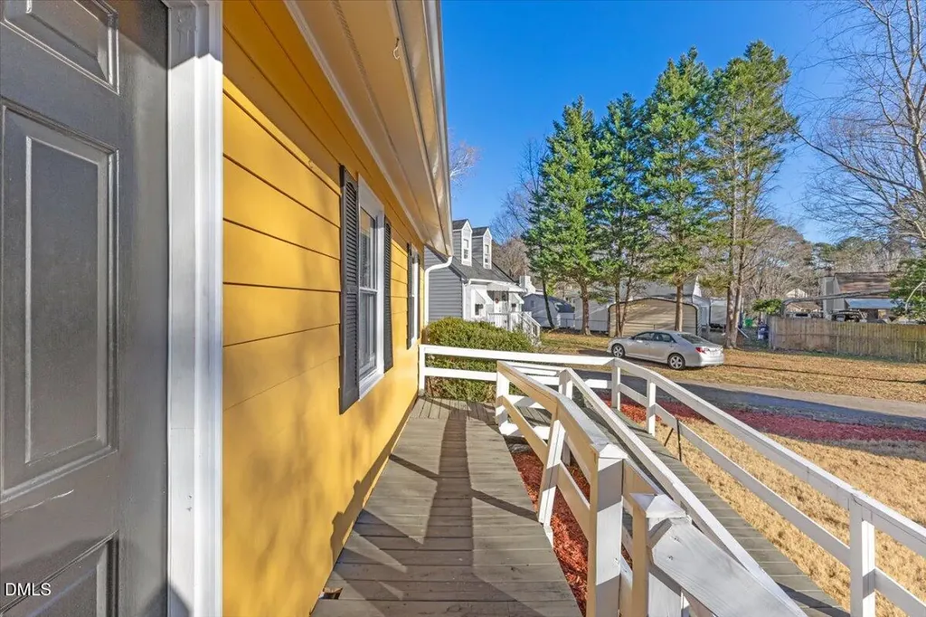 3612 Satellite Court Raleigh NC 27604