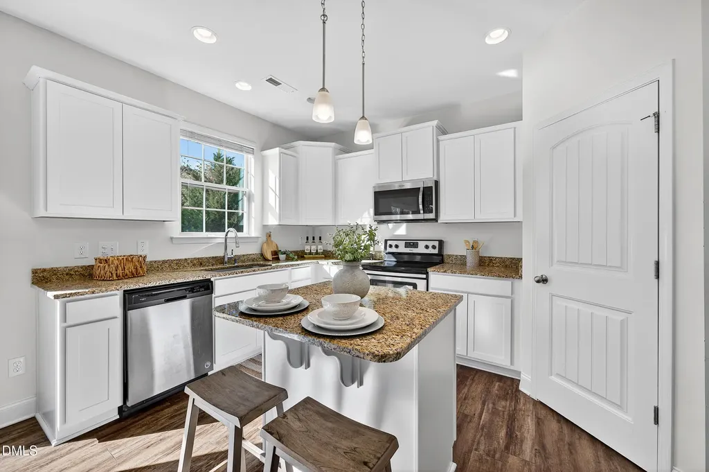 921 Stable Fern Drive Fuquay Varina NC 27526