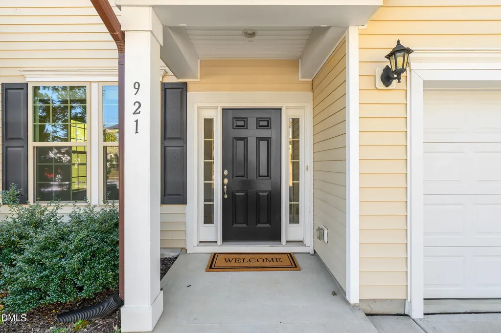 921 Stable Fern Drive Fuquay Varina NC 27526