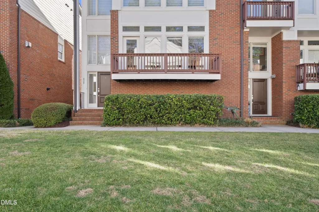 839 The Village Circle Raleigh NC 27615