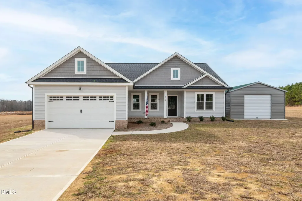 6056 Old Smithfield Road Spring Hope NC 27882
