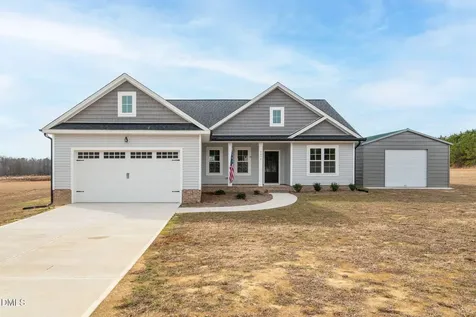 6056 Old Smithfield Road Spring Hope NC 27882