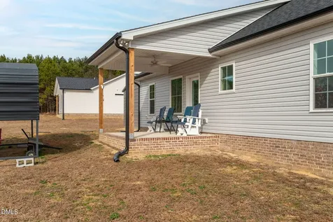 6056 Old Smithfield Road Spring Hope NC 27882