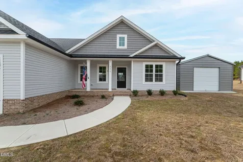 6056 Old Smithfield Road Spring Hope NC 27882