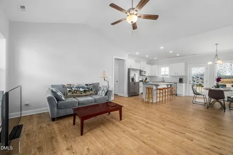6056 Old Smithfield Road Spring Hope NC 27882