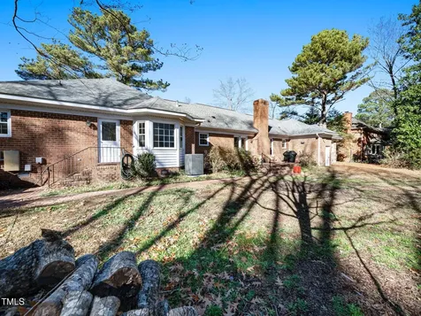 811 Baker Street Smithfield NC 27577