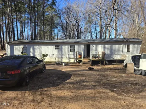 6782 Pinecrest Road Zebulon NC 27597