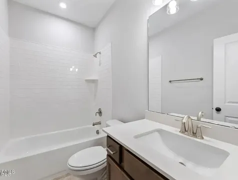 1415 Broad Oak Drive Mebane NC 27302
