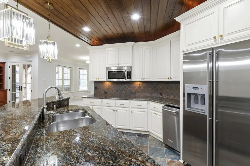 15508 Possum Track Road Raleigh NC 27614