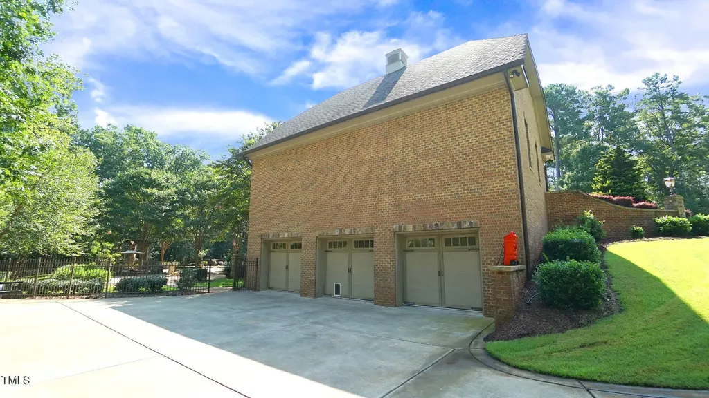 15508 Possum Track Road Raleigh NC 27614