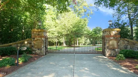 15508 Possum Track Road Raleigh NC 27614