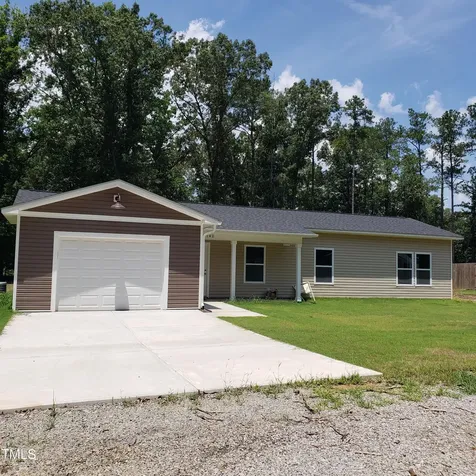 142 Marathon Lane Fayetteville NC 28304