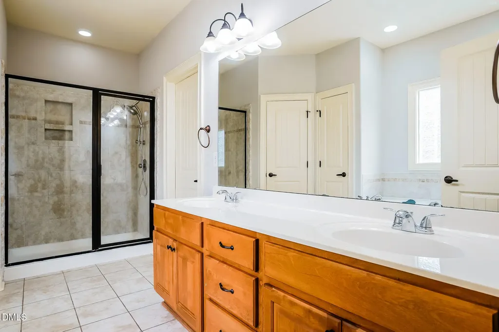 798 Winding Oak Way Clayton NC 27520