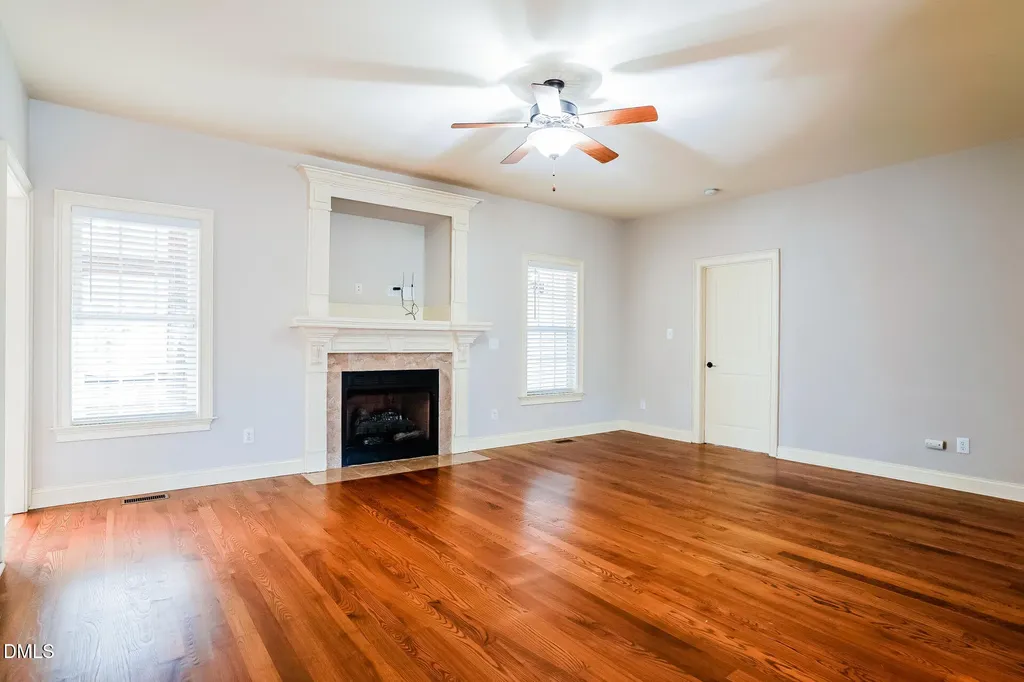 798 Winding Oak Way Clayton NC 27520