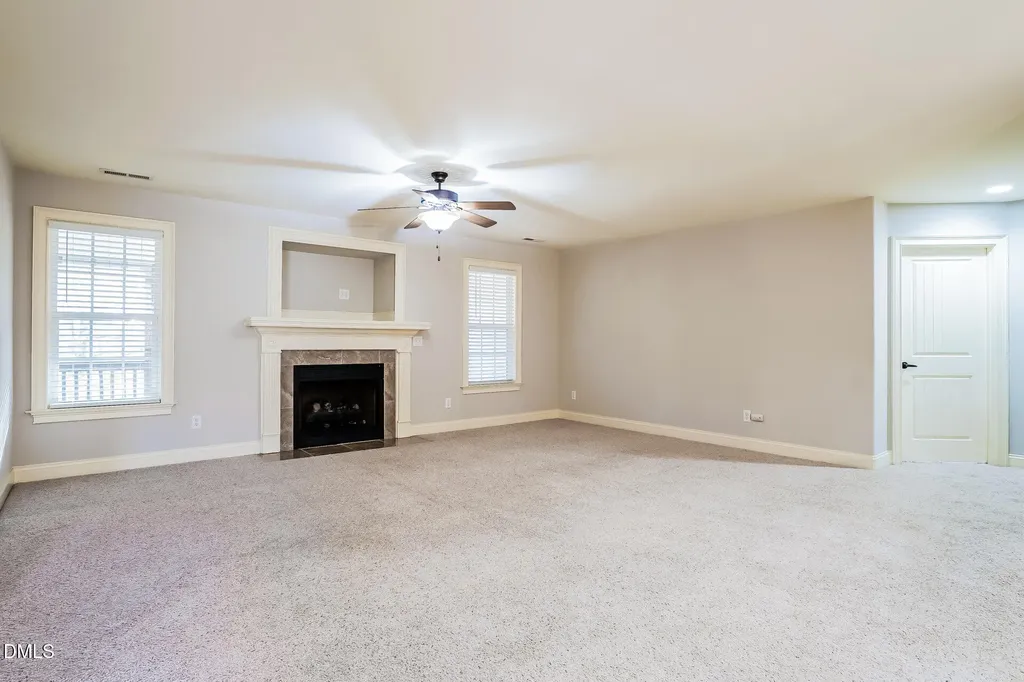 798 Winding Oak Way Clayton NC 27520