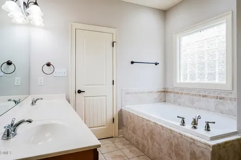 798 Winding Oak Way Clayton NC 27520