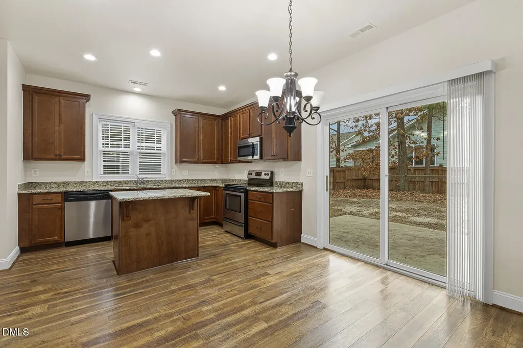 639 Ashe Lake Way Fuquay Varina NC 27526