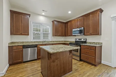 639 Ashe Lake Way Fuquay Varina NC 27526