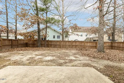 639 Ashe Lake Way Fuquay Varina NC 27526