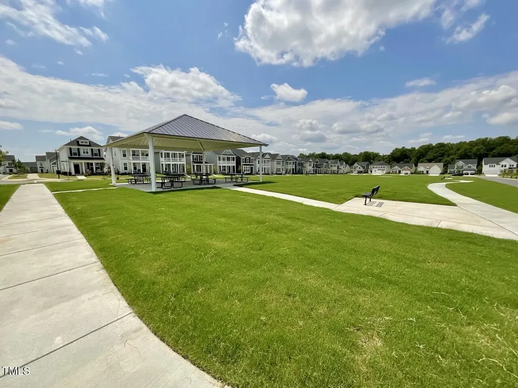 27 Pansy Park Clayton NC 27520