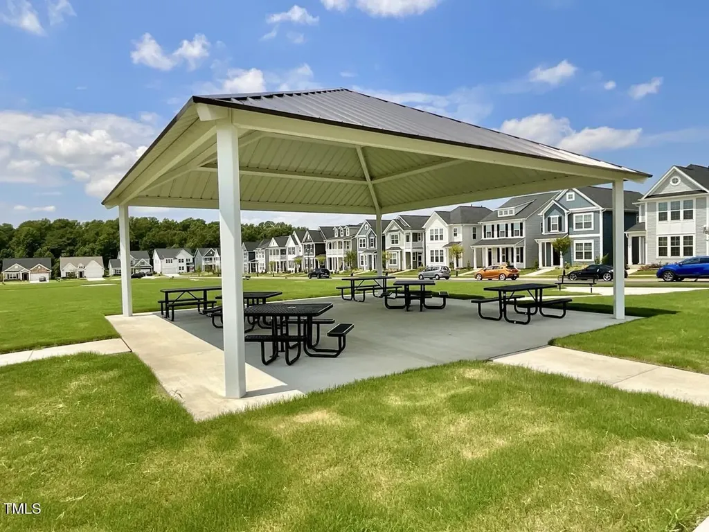 27 Pansy Park Clayton NC 27520