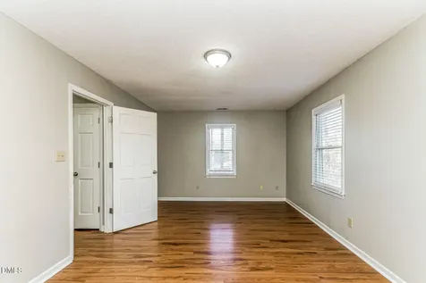 812 Sanderson Drive Durham NC 27704